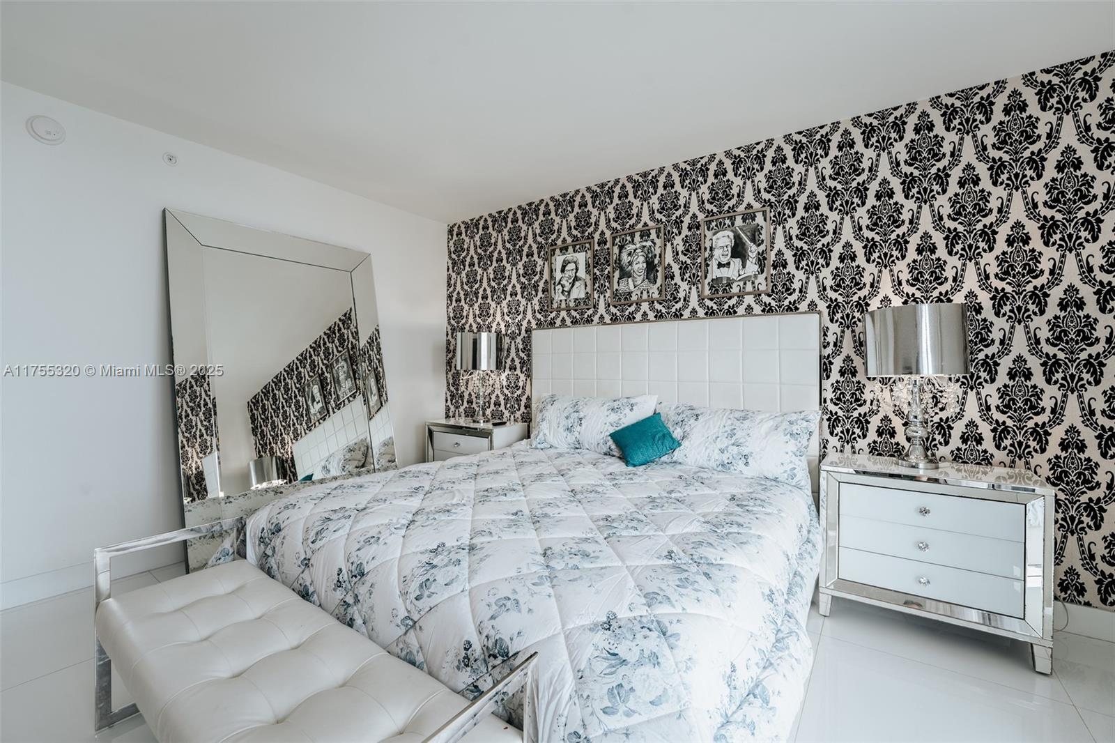 BEACHWALK CONDOMINIUM - Residential