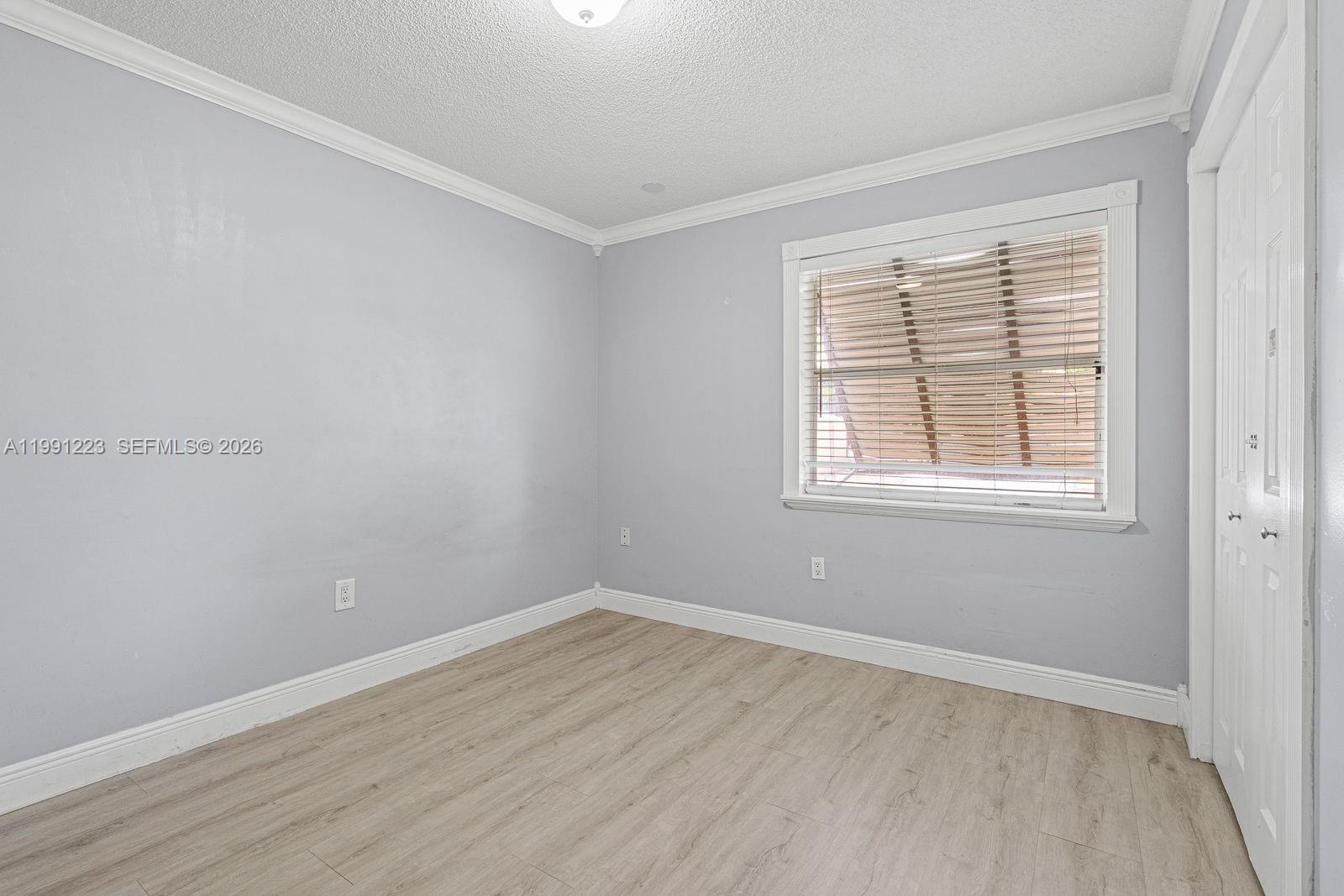 LAGUNA TROPICAL CONDO - Residential