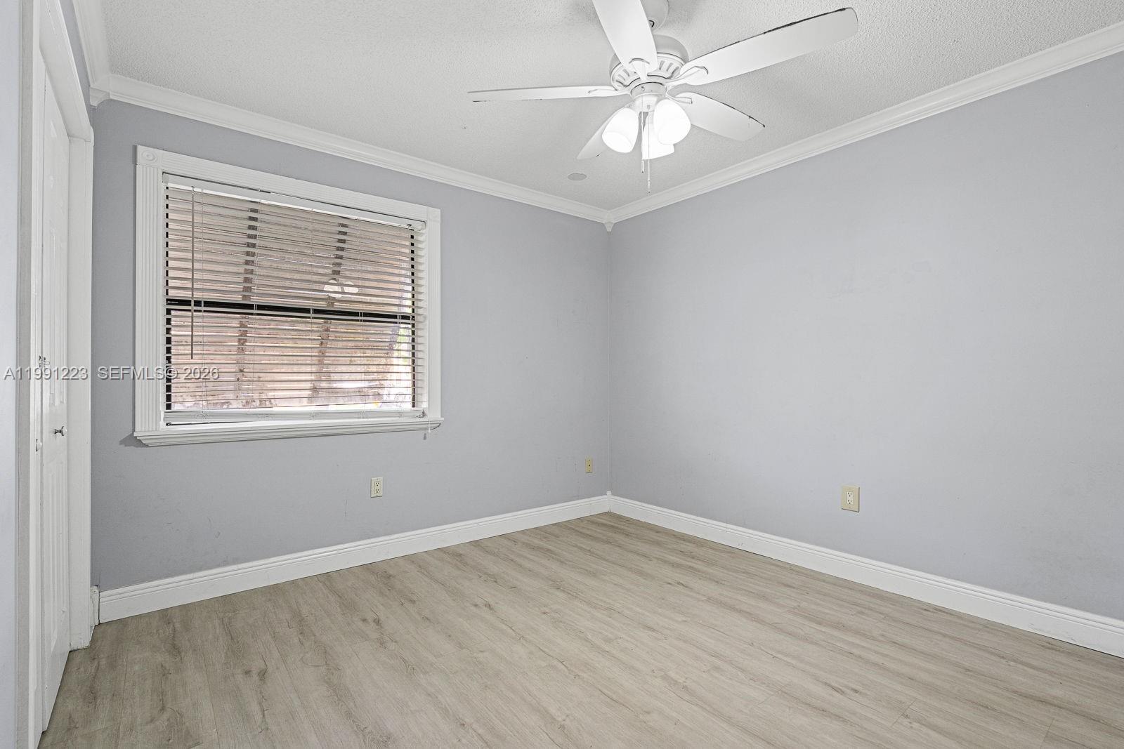 LAGUNA TROPICAL CONDO - Residential