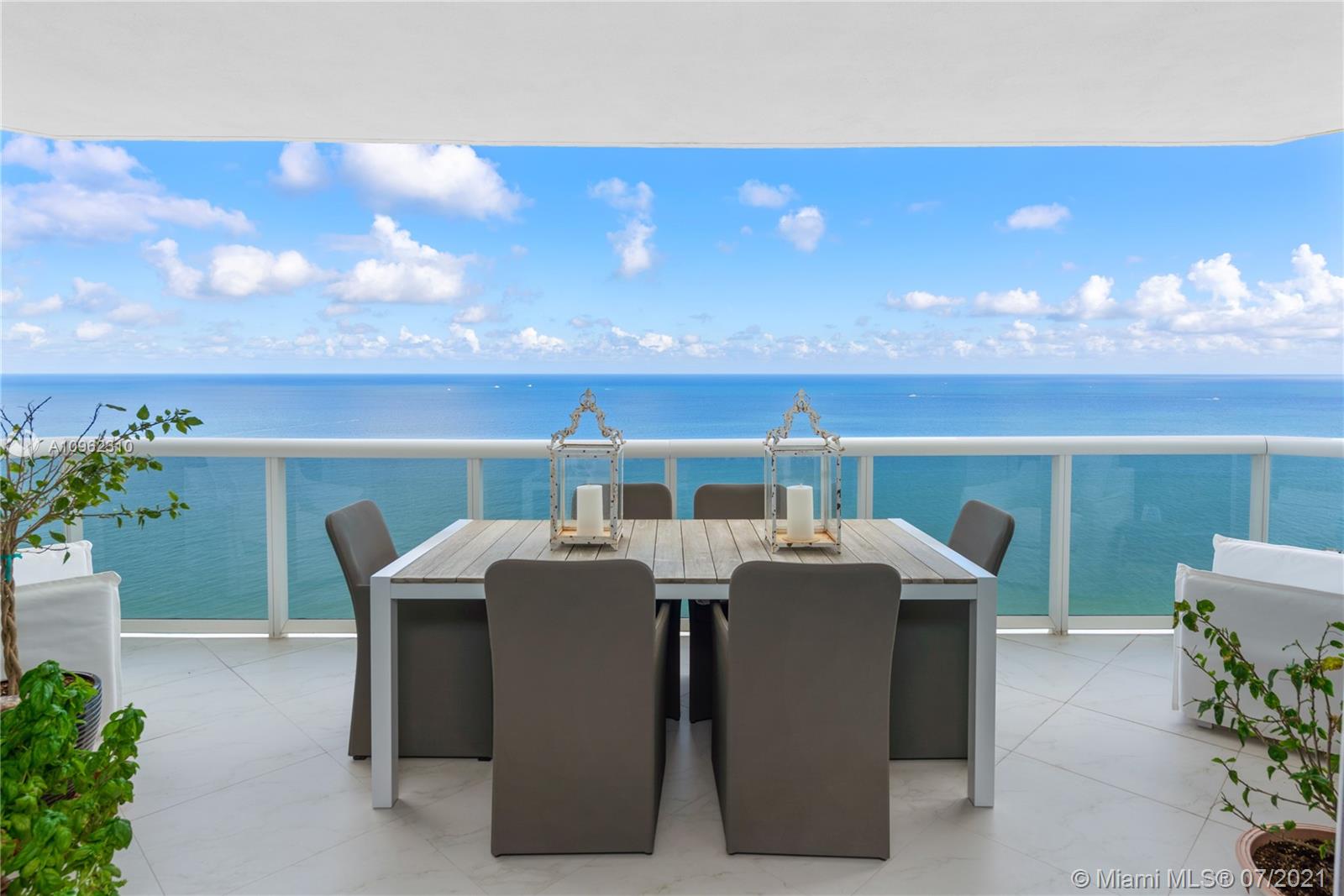 GREEN DIAMOND CONDO - Residential