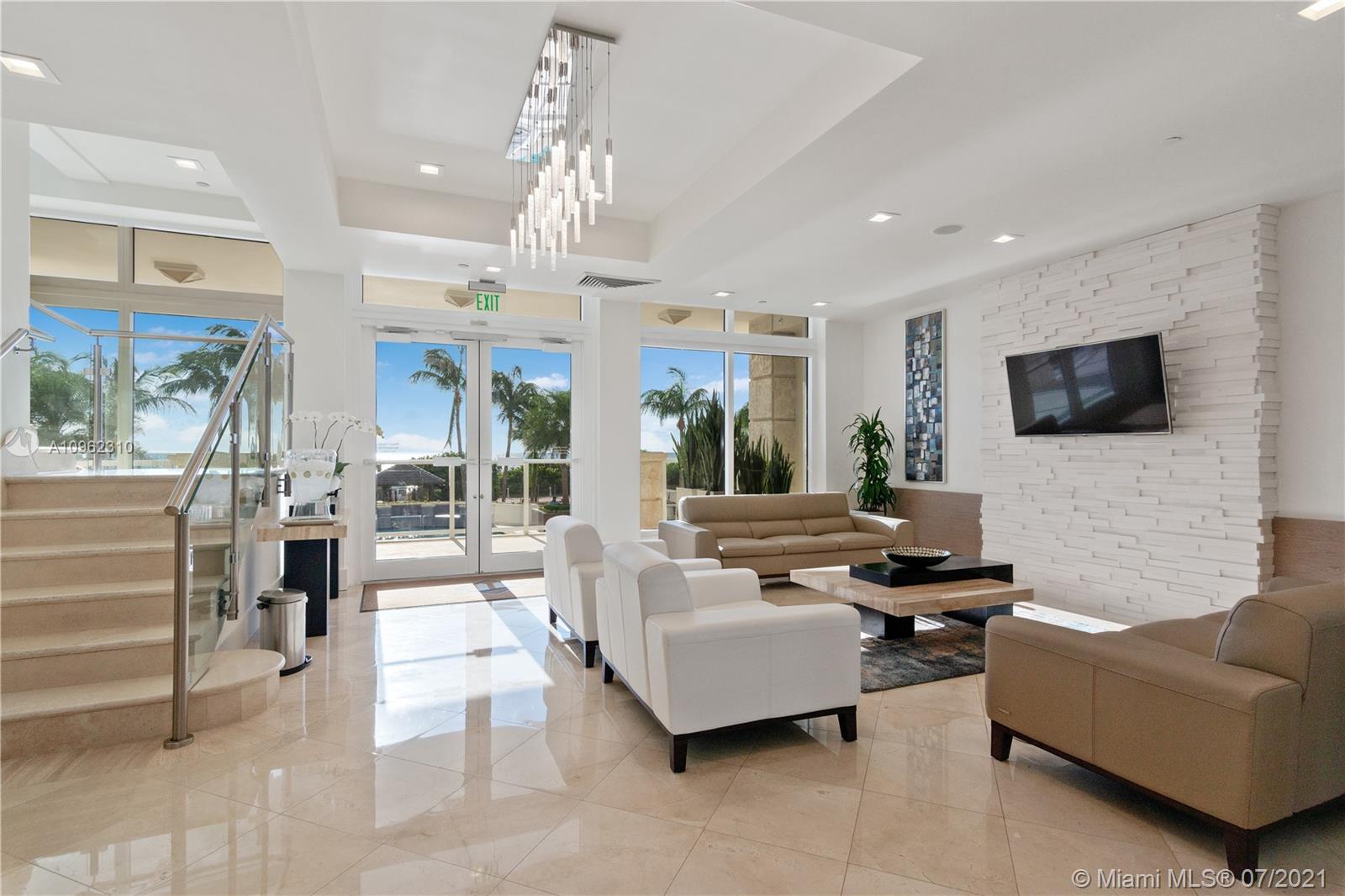 GREEN DIAMOND CONDO - Residential
