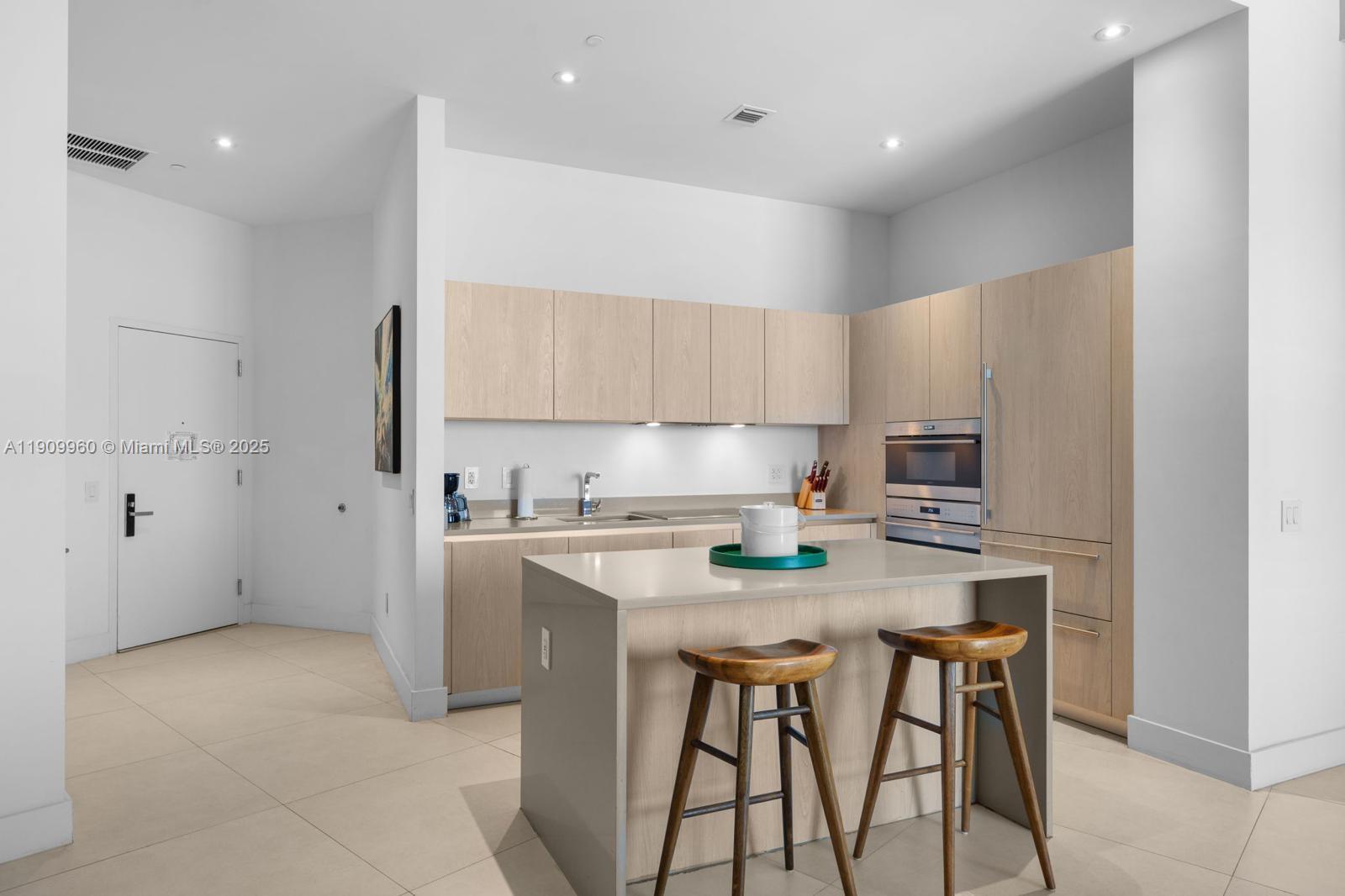 4111 SOUTH OCEAN DRIVE CO - Residential