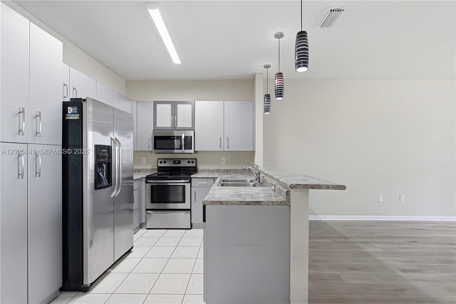 TOWNGATE - Residential