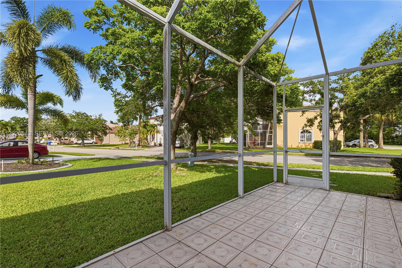 TOWNGATE - Residential