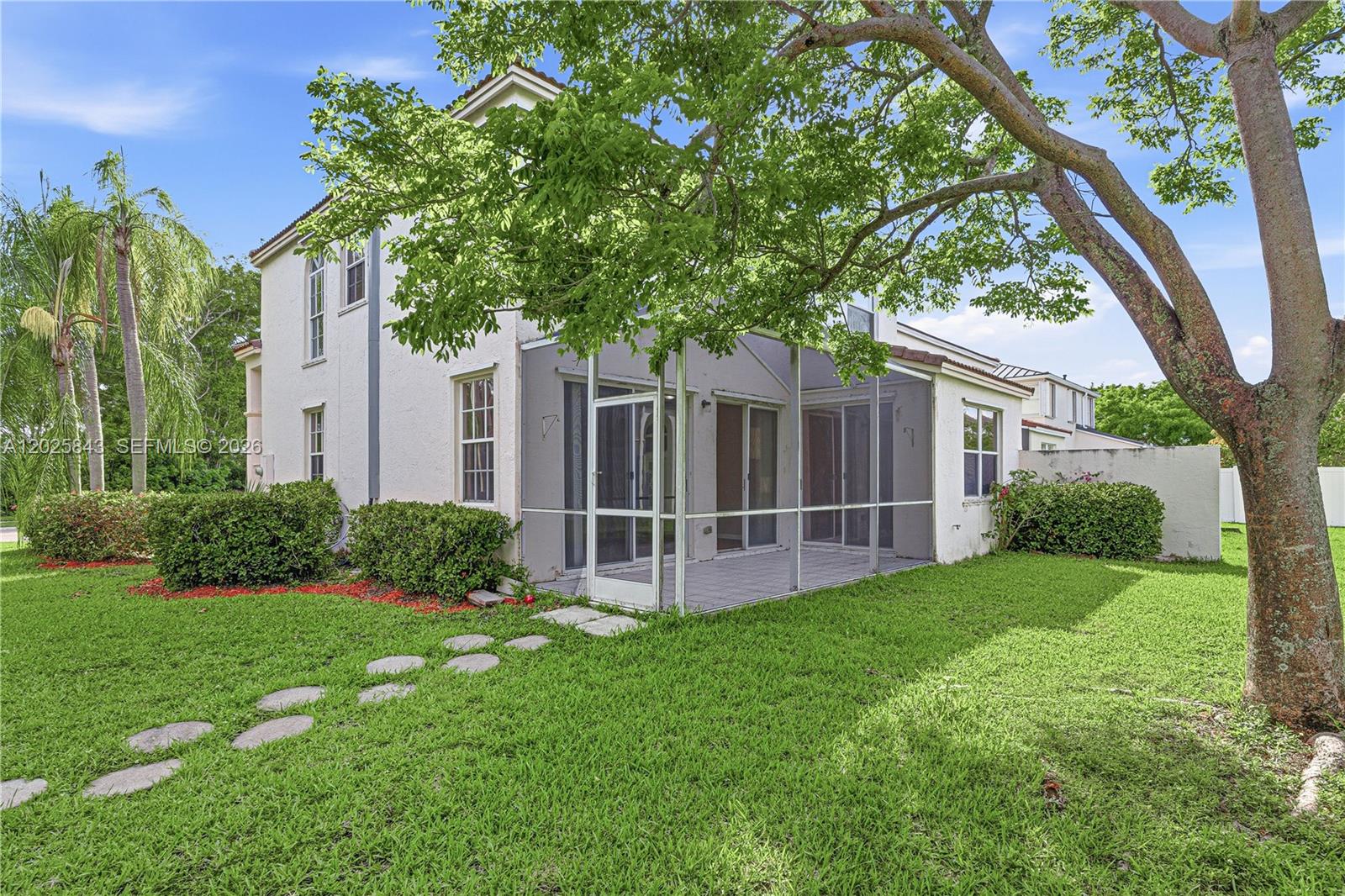 TOWNGATE - Residential
