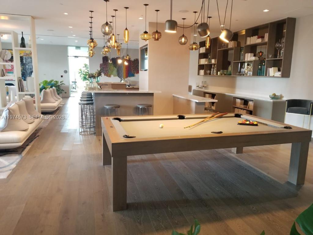 PARAISO BAY CONDO - Residential Lease