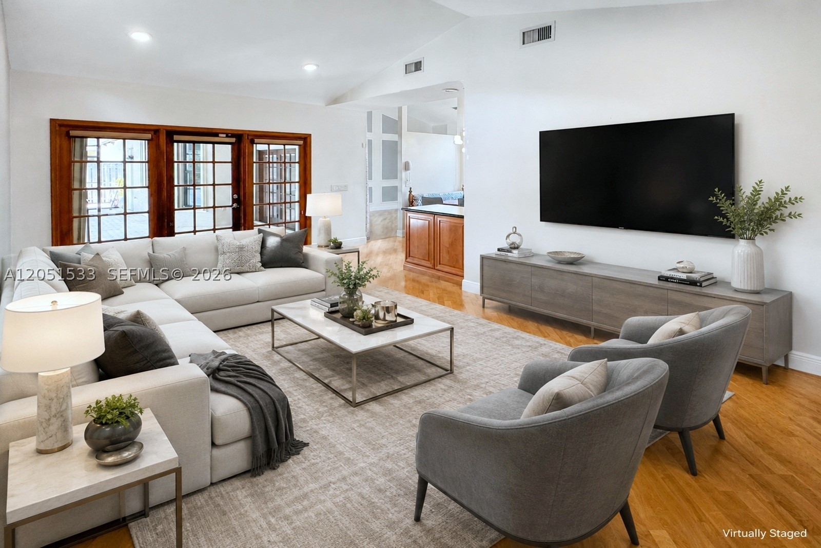 EMBASSY LAKES - Residential