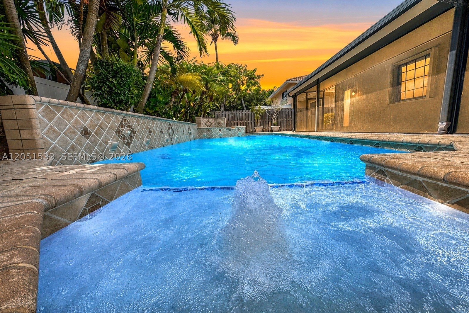 EMBASSY LAKES - Residential