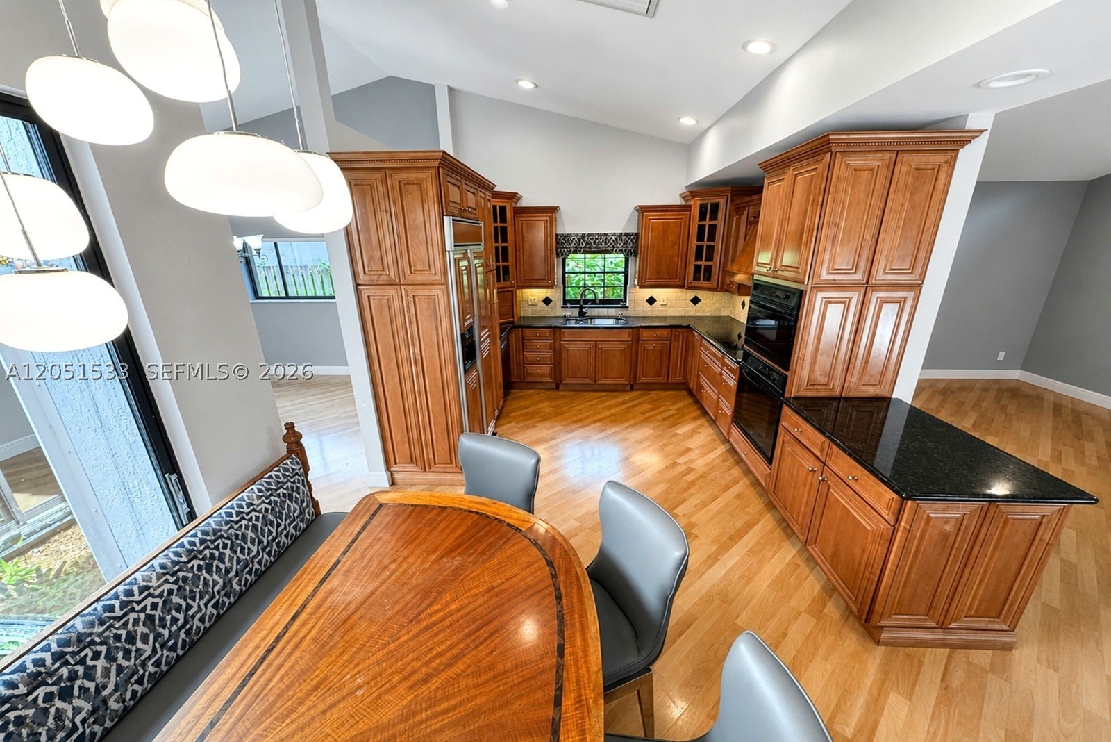 EMBASSY LAKES - Residential