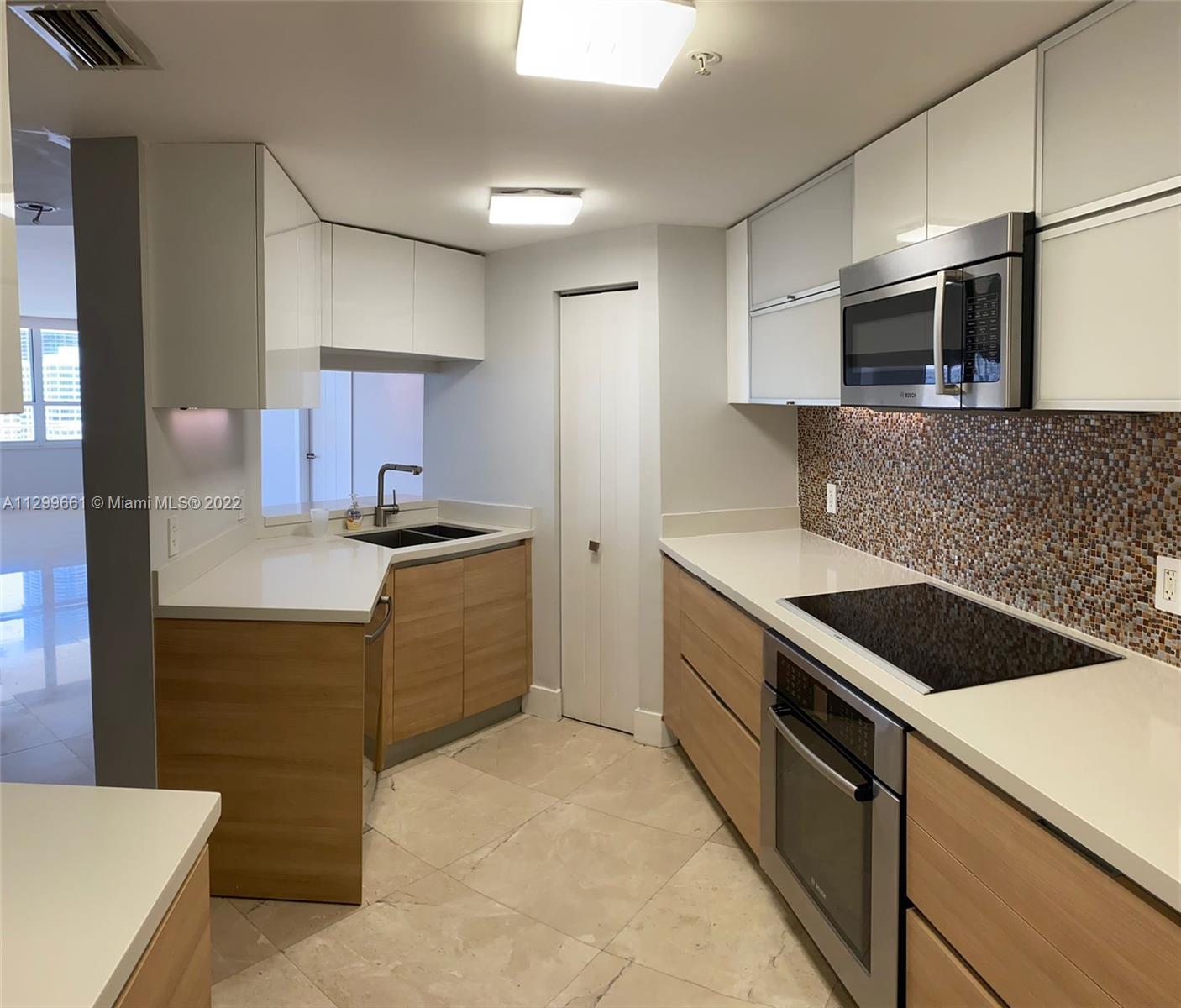 COURVOISIER COURTS CONDO - Residential Lease
