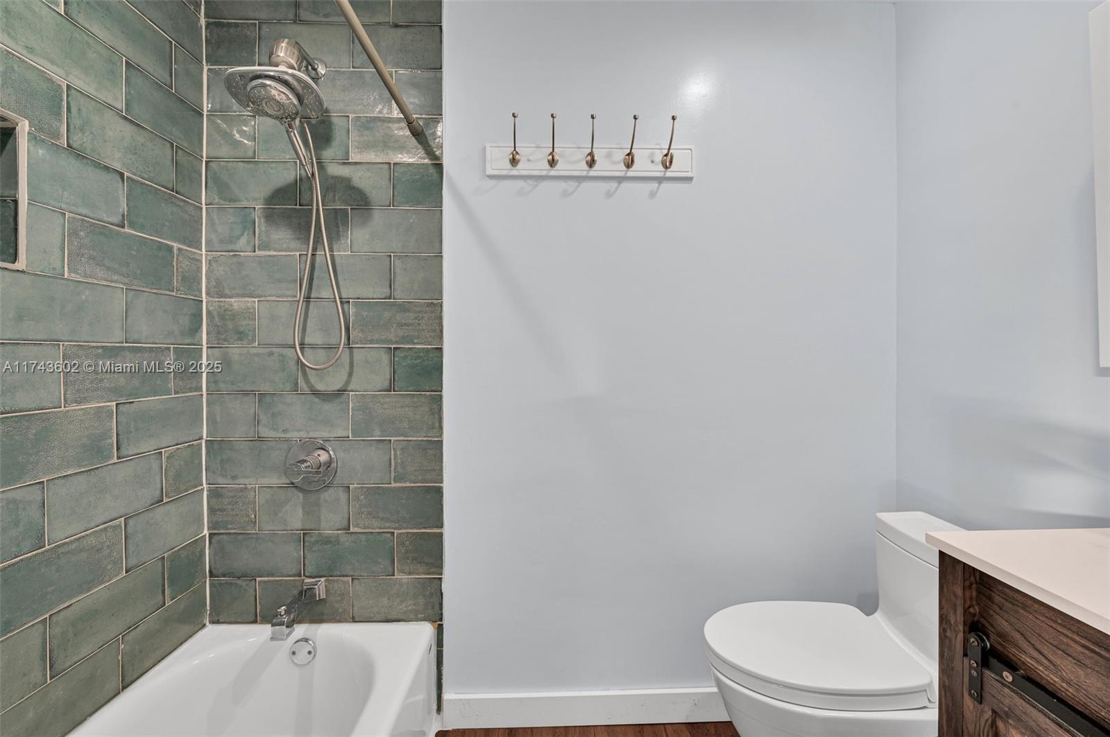 KINGS GARDENS SEC THREE - Residential Lease