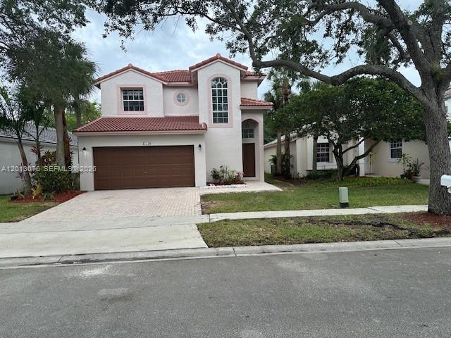PEMBROKE ISLES II - Residential