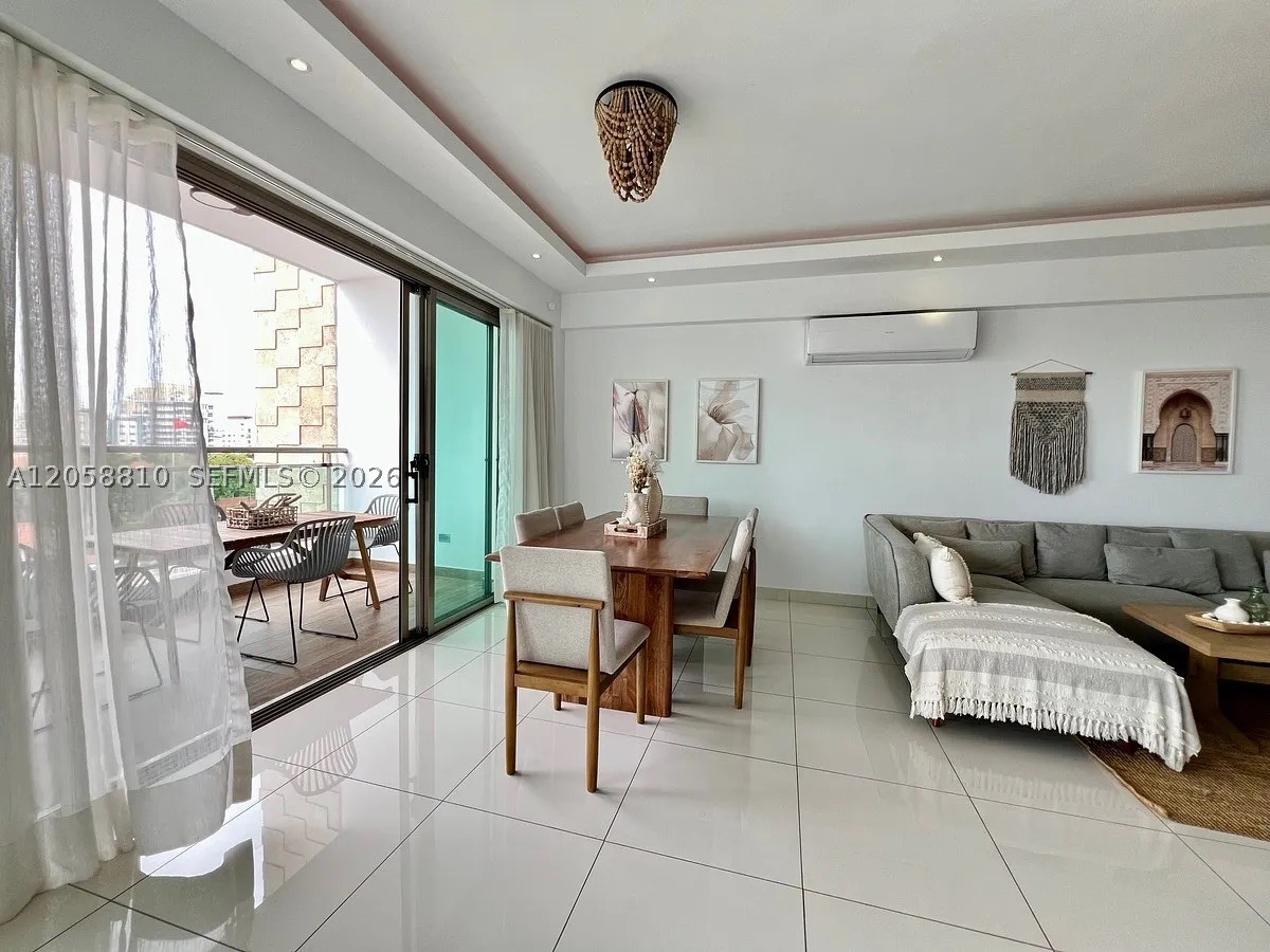 Los Cacicazgos - Residential