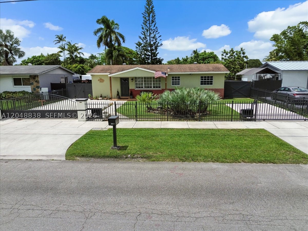 MORRIS HOMESITES DIV 3 - Residential