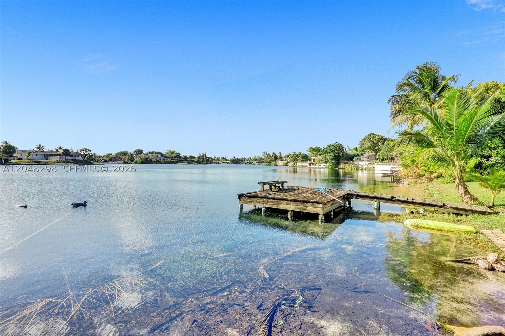 SKY LAKE - Residential Lease