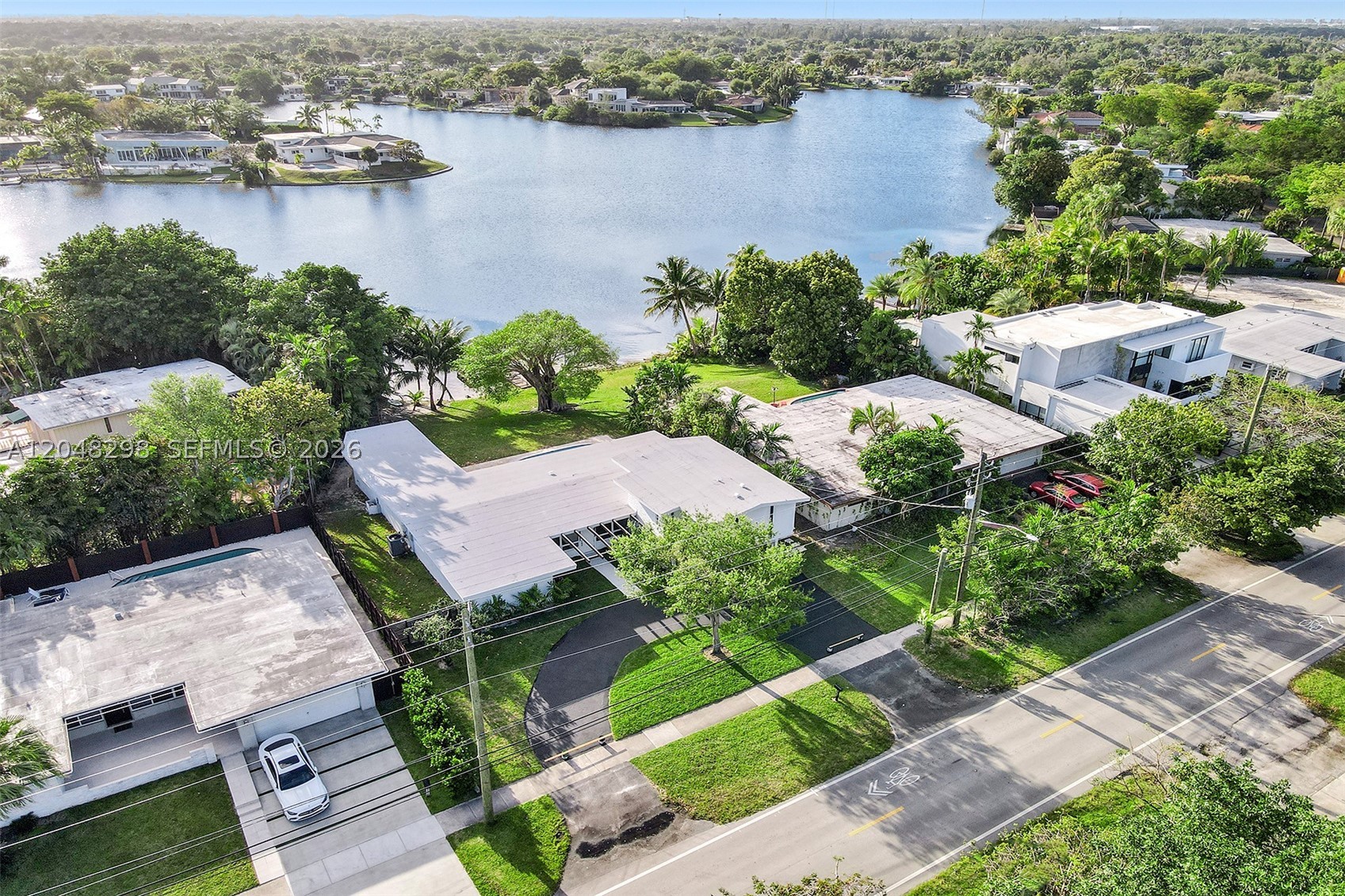 SKY LAKE - Residential Lease