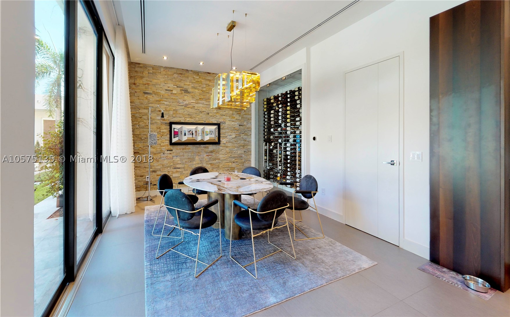 DORONNE ESTATES - Residential
