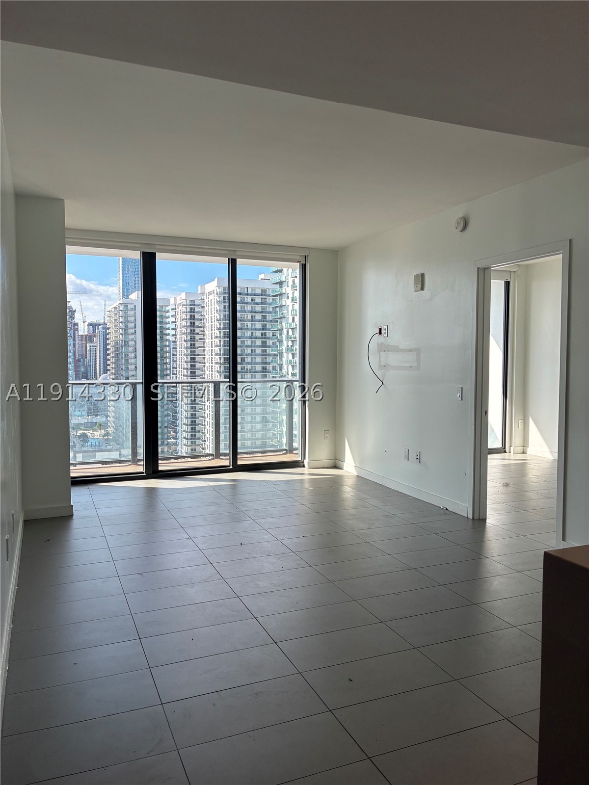 CANVAS CONDO - Residential