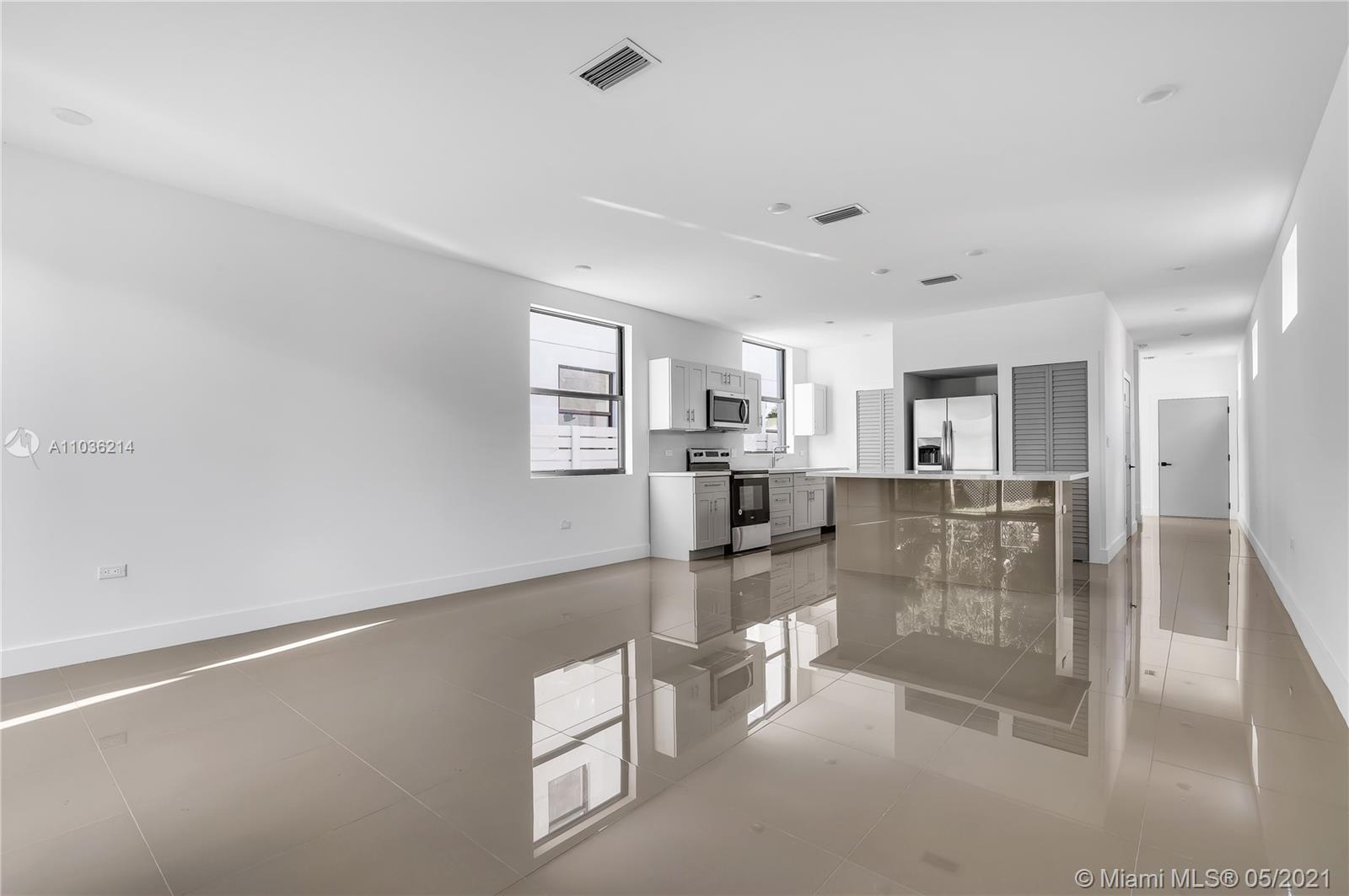 12TH ST MANORS SEC 3 - Residential Income