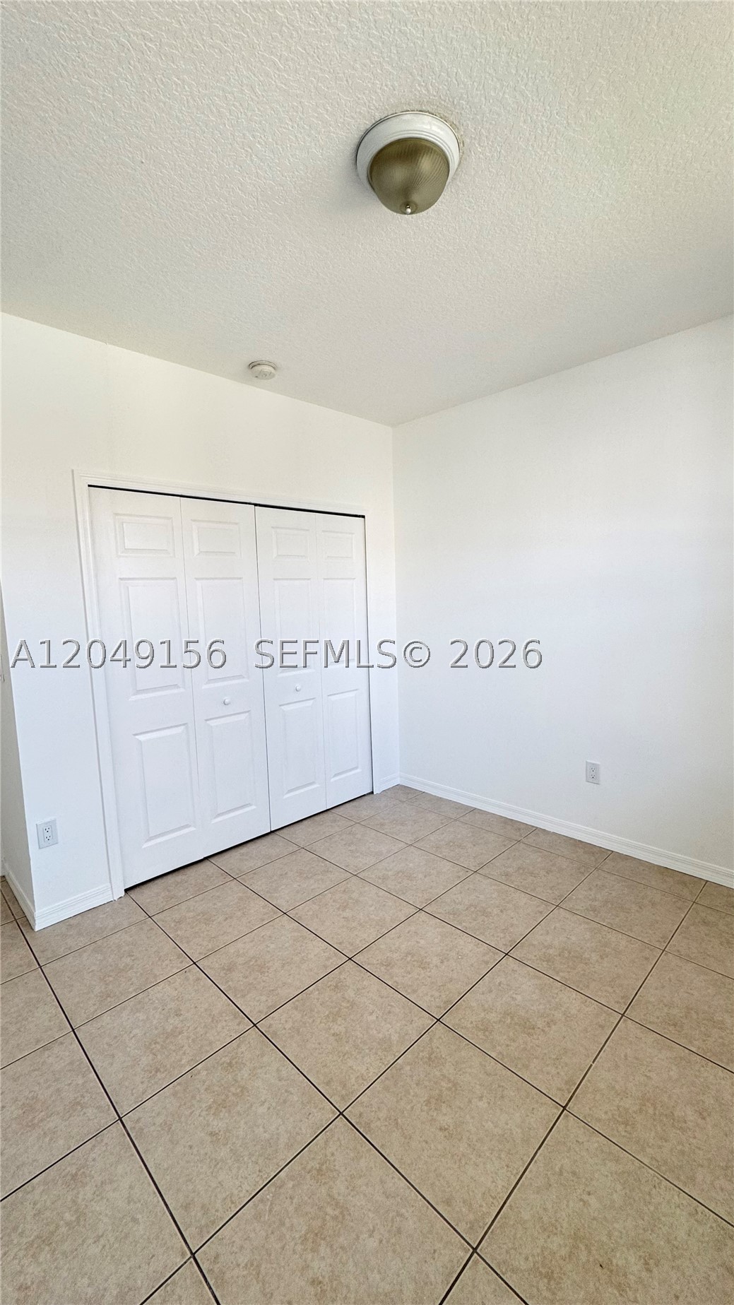 ANCHORAGE AT MIAMI LAKES - Residential Lease