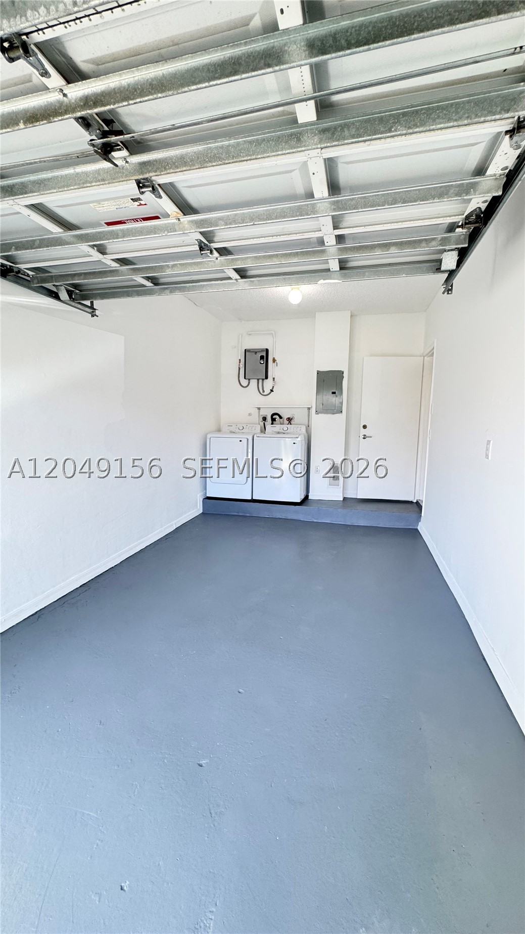 ANCHORAGE AT MIAMI LAKES - Residential Lease