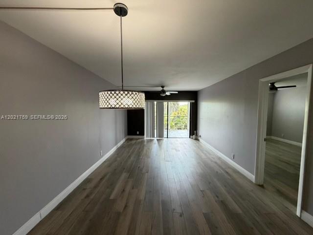 Beautifully remodeled 1/1.5 bedroom condo with balcony view of golf course! Tile flooring, stainless steal appliances, washer and dryer in unit, granite countertops in kitchen and bathrooms, & modern kitchen cabinets / bathroom vanities. Condo is located right along Lyons Rd in between Palmetto Park Rd and 18th St.