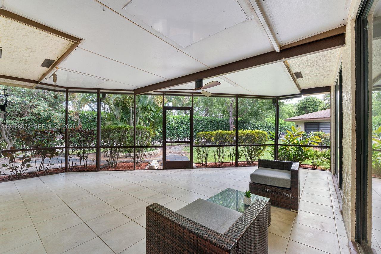 VILLAS AT WOODMONT TR 73 - Residential