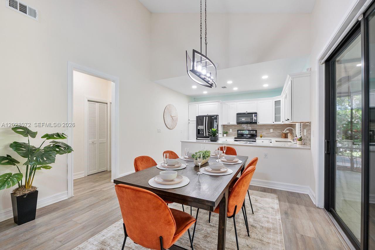 VILLAS AT WOODMONT TR 73 - Residential