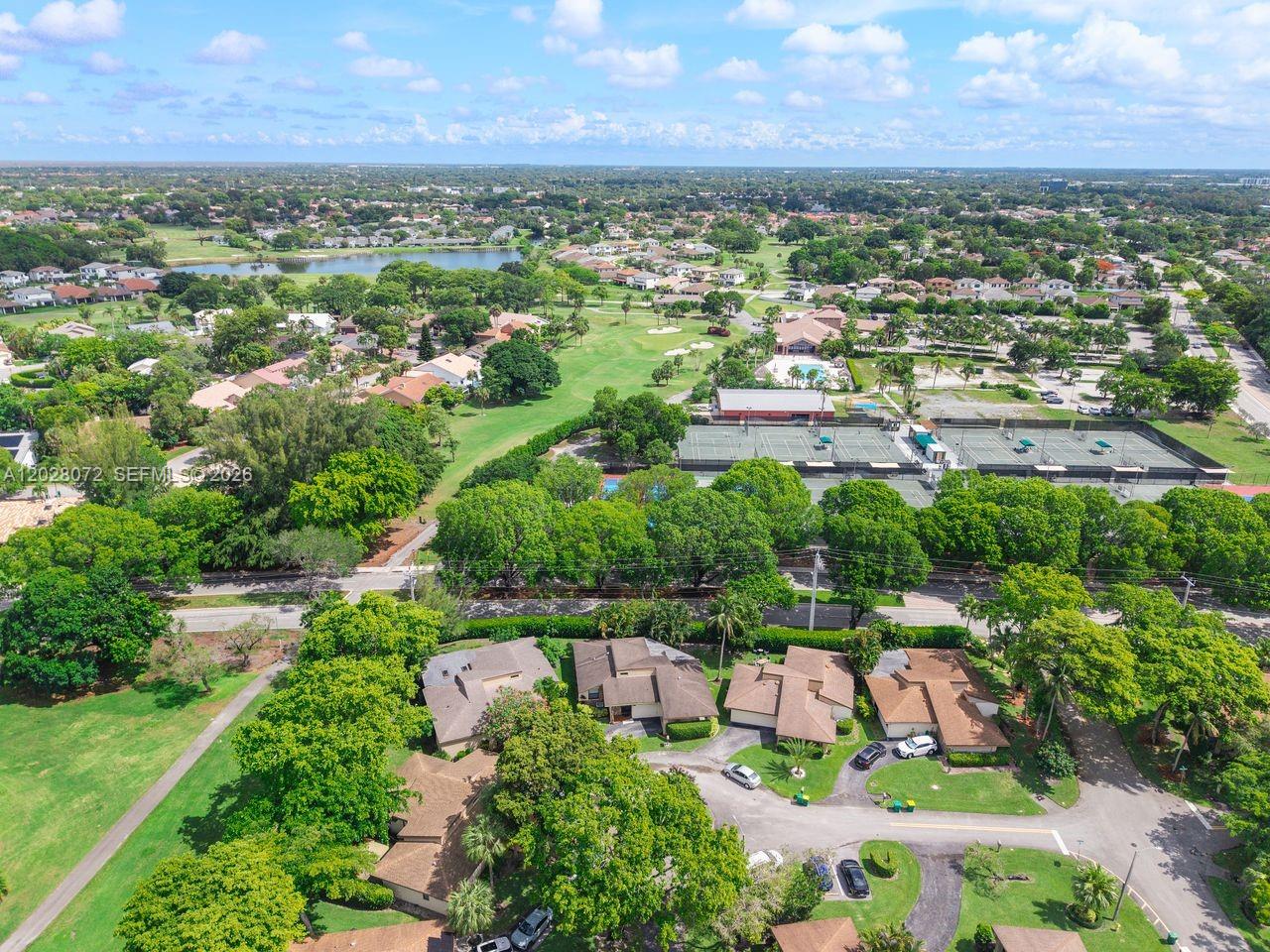 VILLAS AT WOODMONT TR 73 - Residential