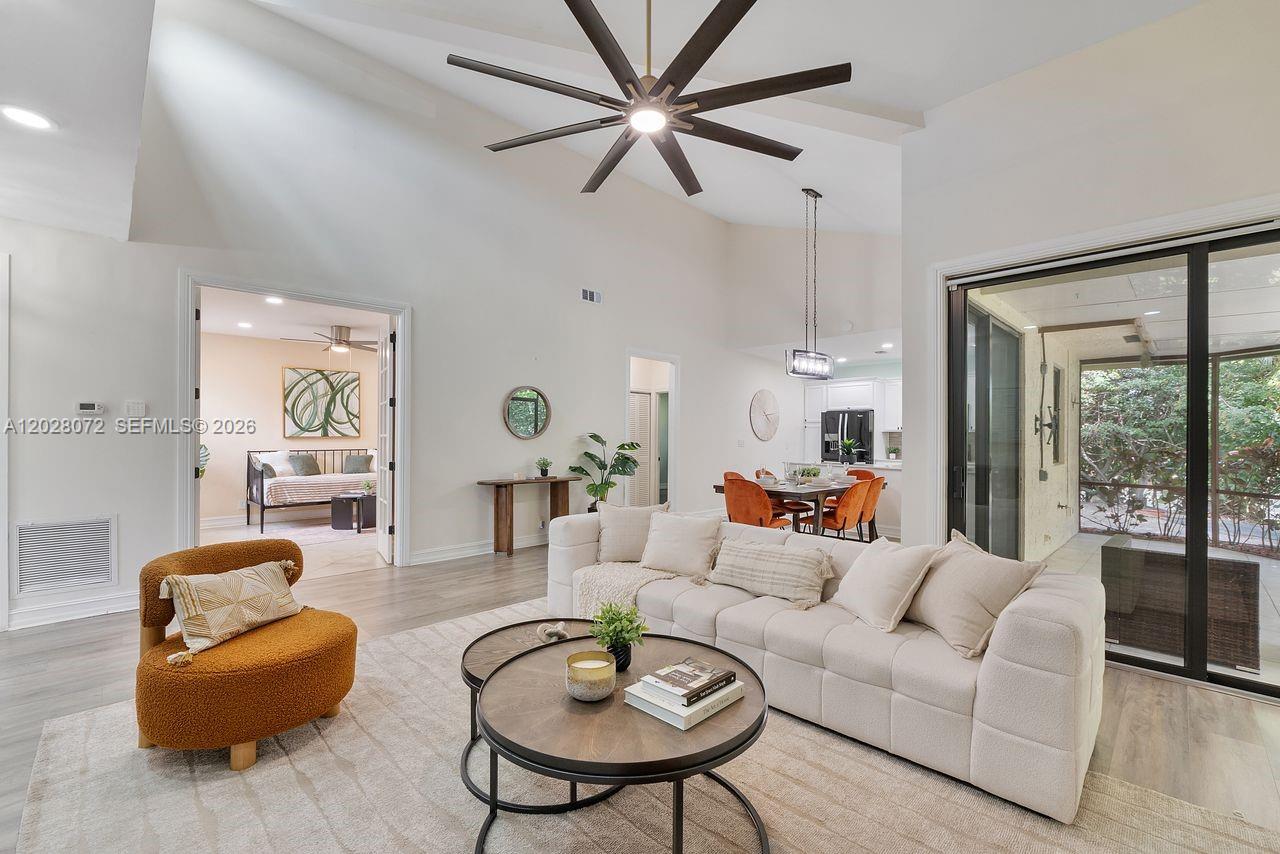 VILLAS AT WOODMONT TR 73 - Residential