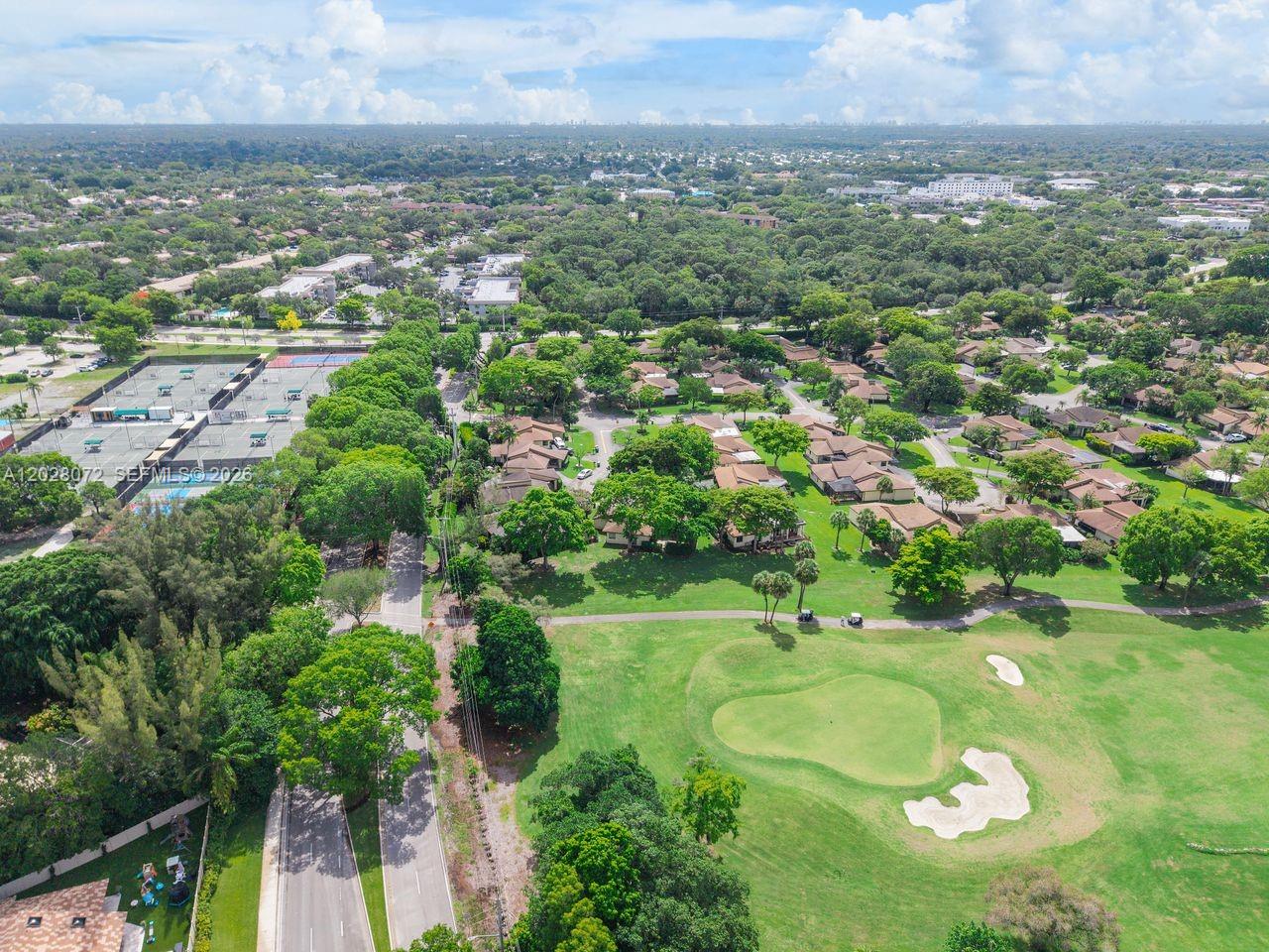 VILLAS AT WOODMONT TR 73 - Residential