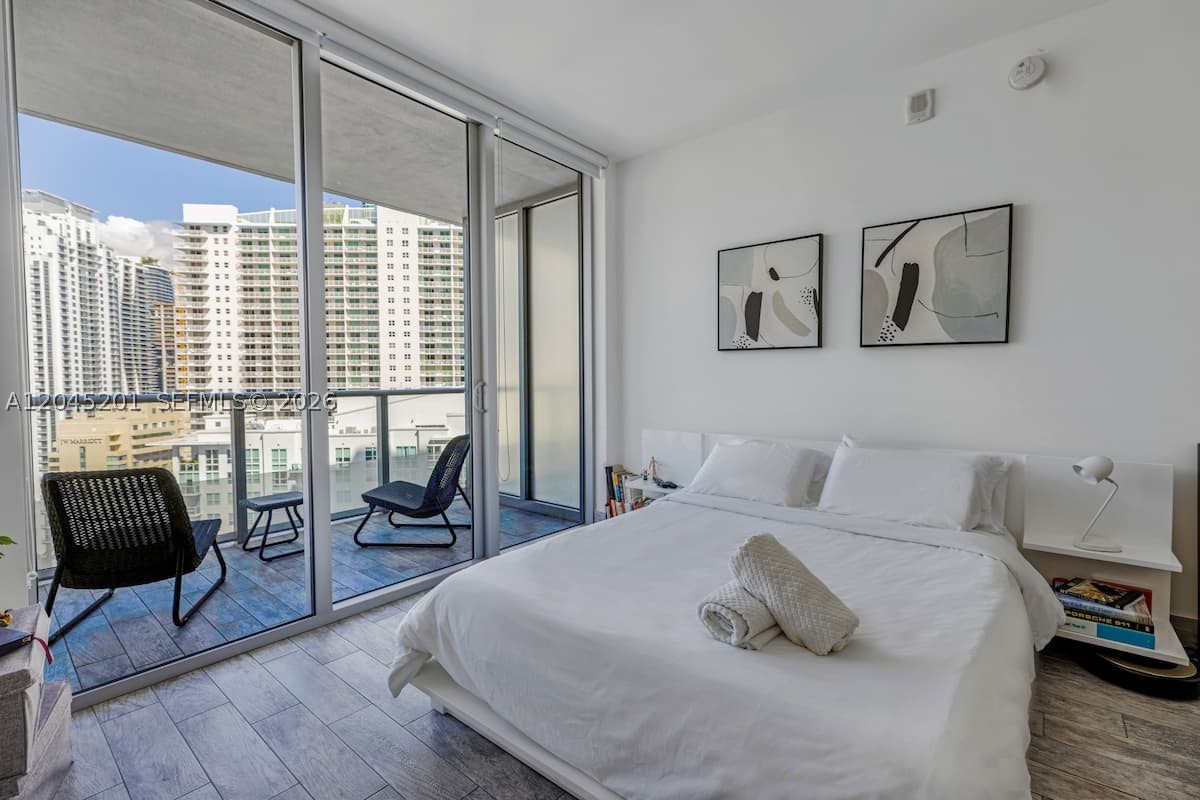 BRICKELLHOUSE CONDO - Residential Lease