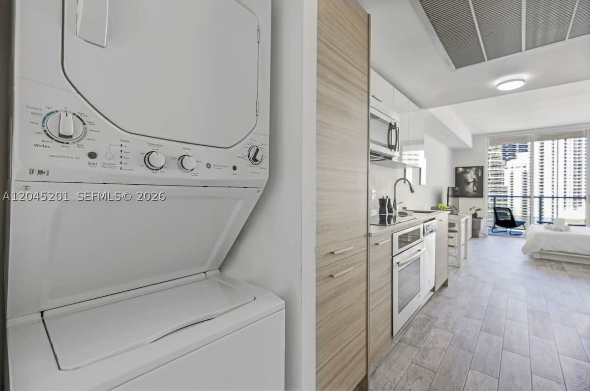 BRICKELLHOUSE CONDO - Residential Lease