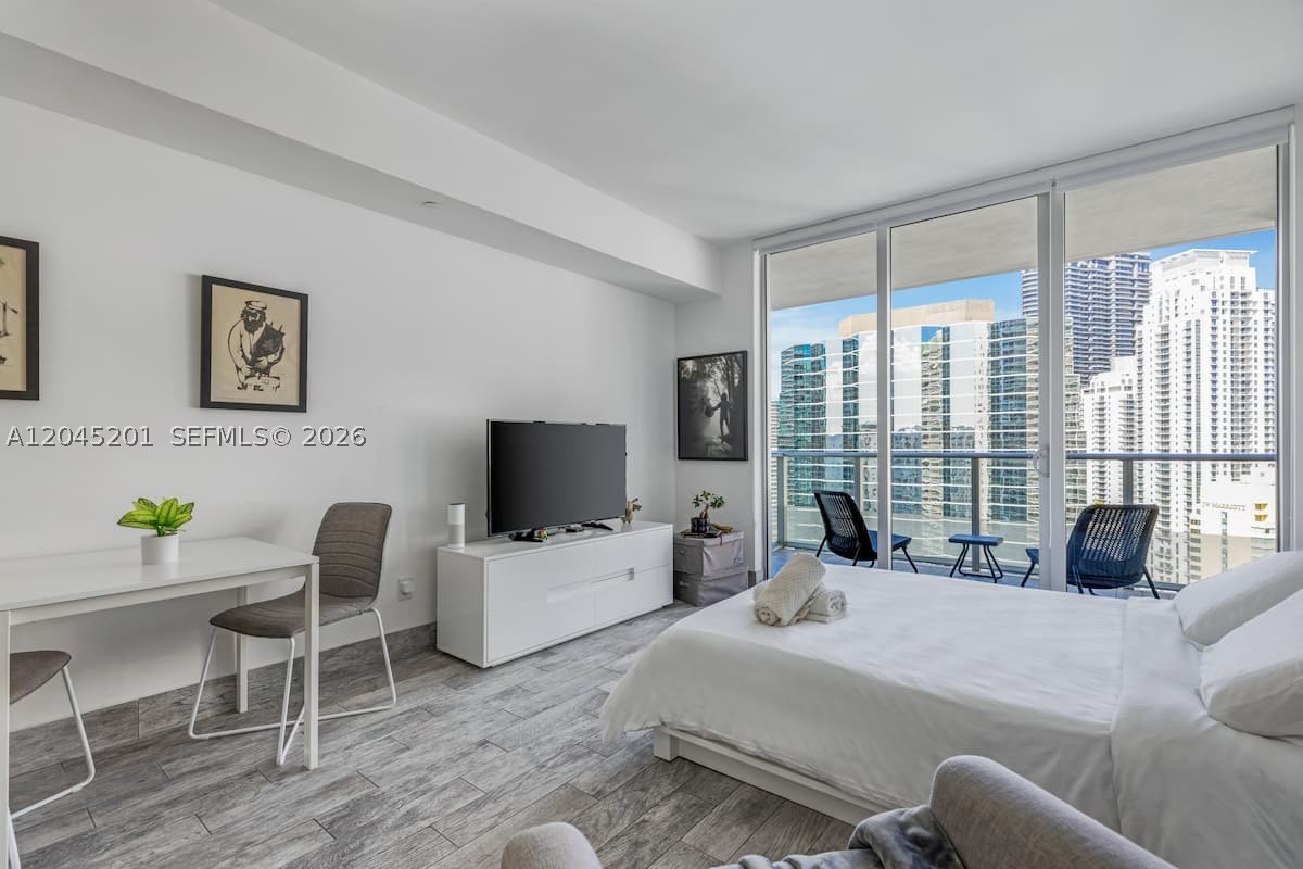 BRICKELLHOUSE CONDO - Residential Lease