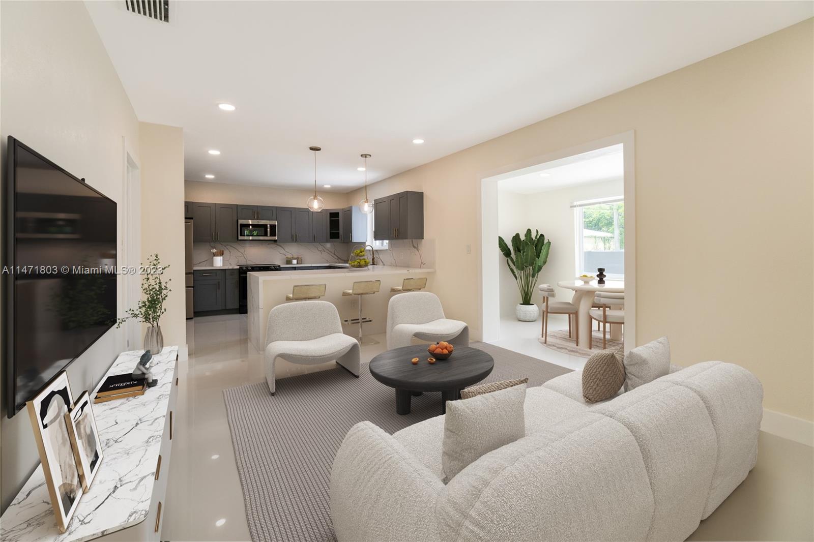 CRESTWOOD - Residential