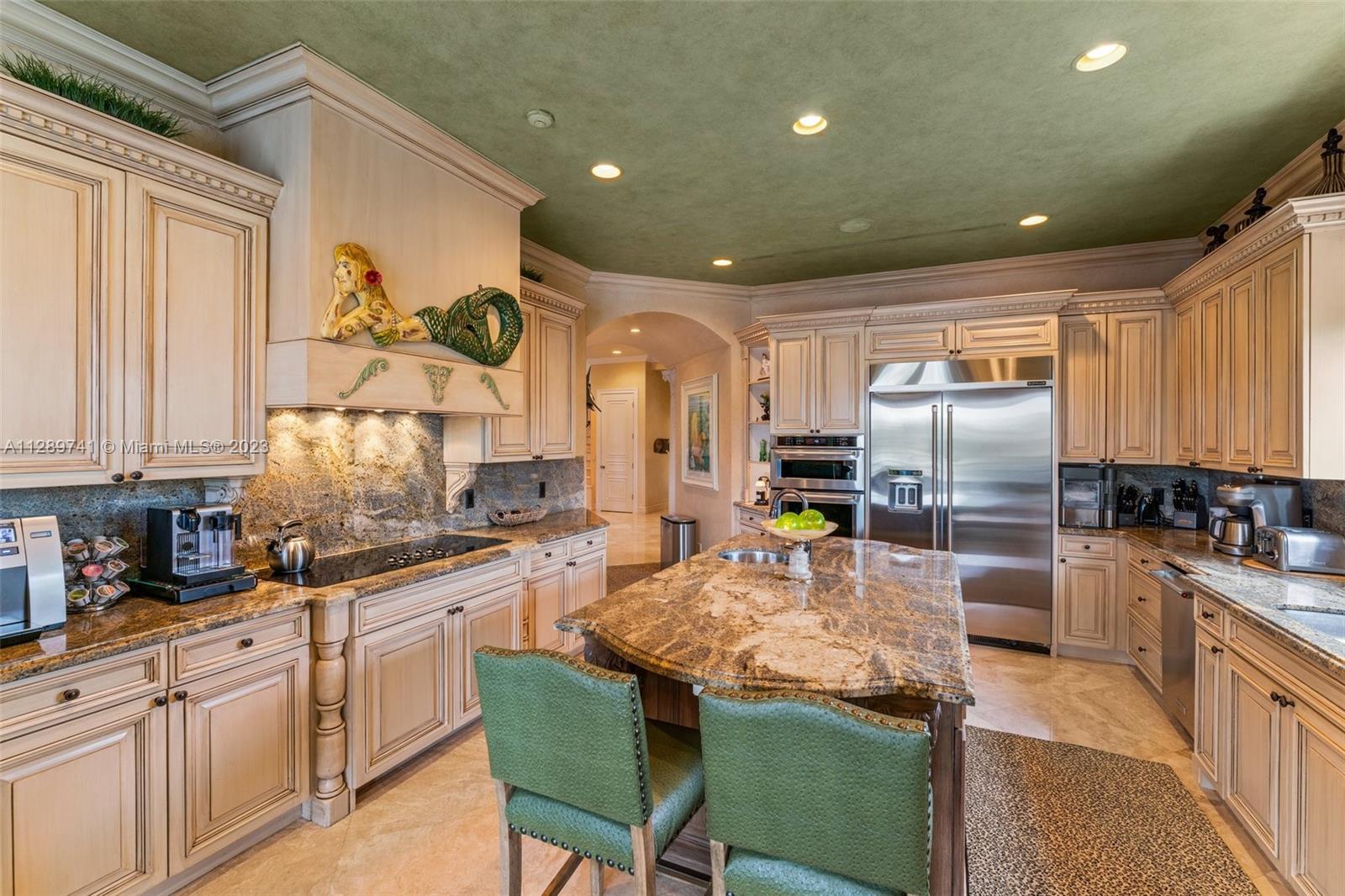 INTRACOASTAL PARK - Residential