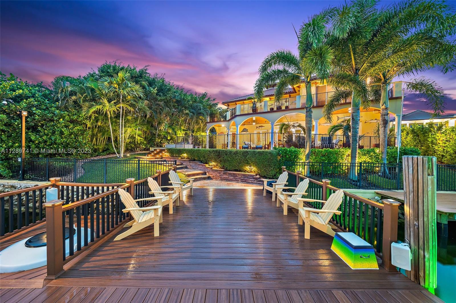 INTRACOASTAL PARK - Residential