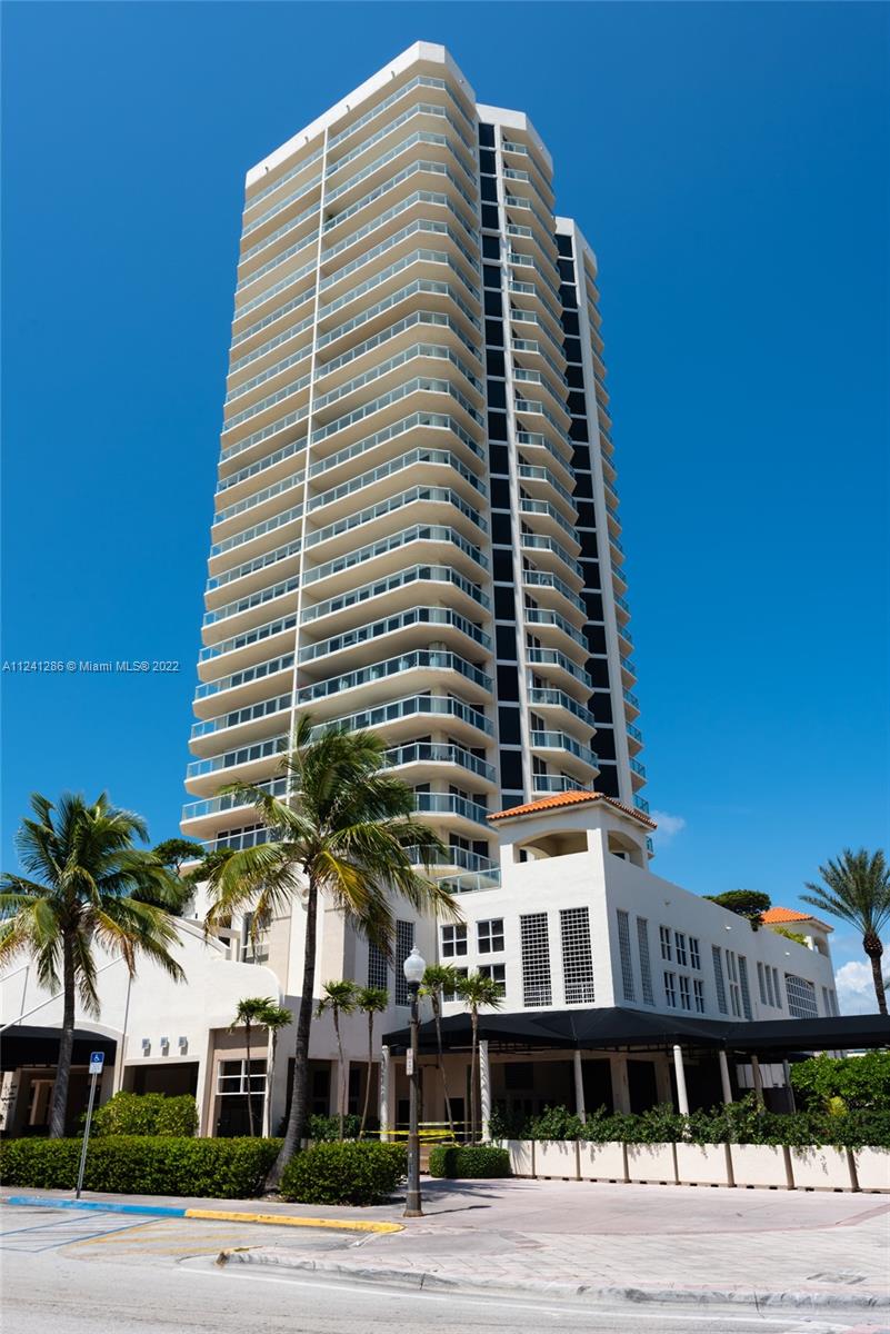 ST TROPEZ OCEAN CONDO - Residential