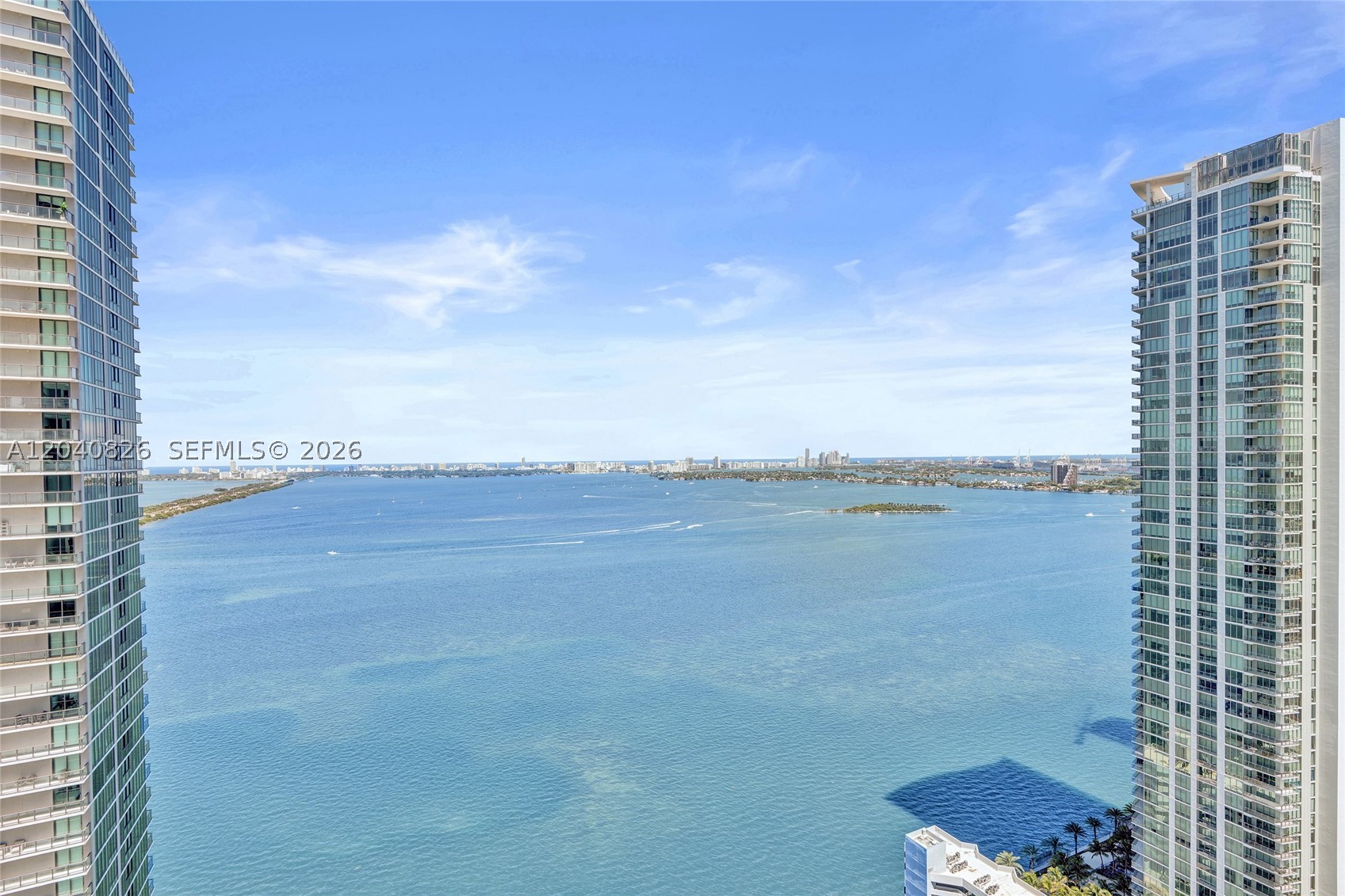 PARAISO BAY CONDO - Residential