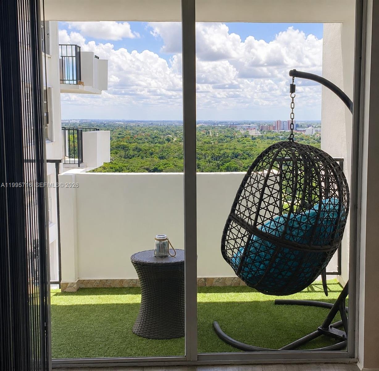 COMMODORE PLAZA CONDO - Residential