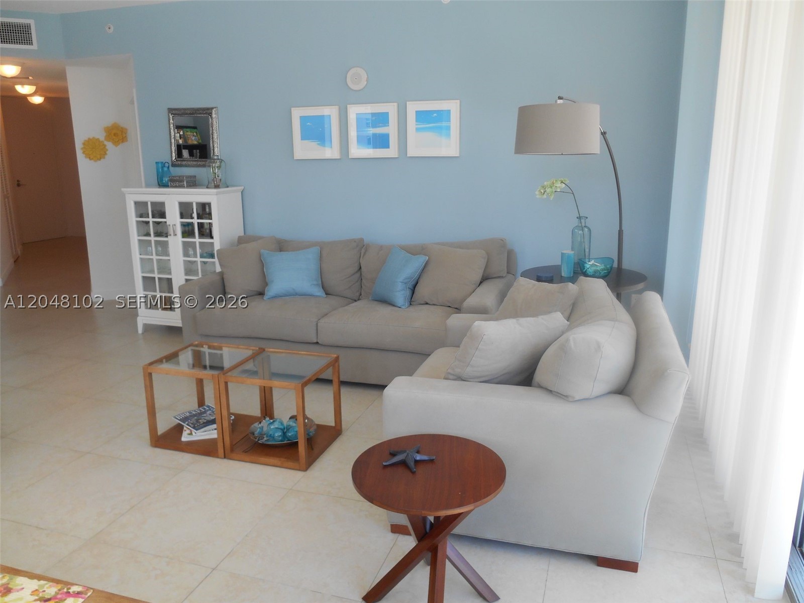 THE AXIS ON BRICKELL II C - Residential Lease