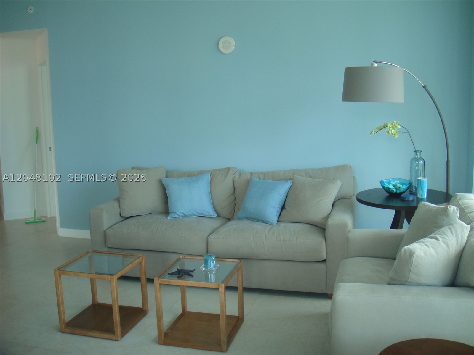 THE AXIS ON BRICKELL II C - Residential Lease