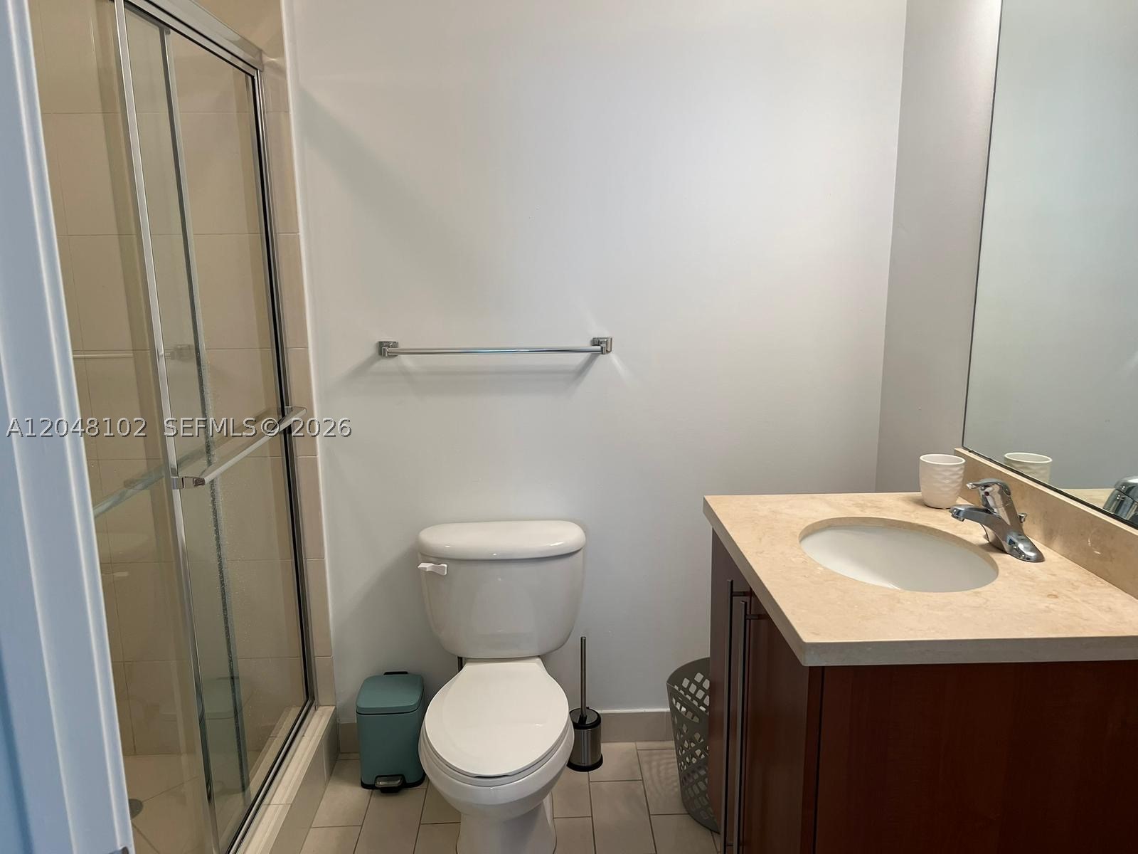THE AXIS ON BRICKELL II C - Residential Lease