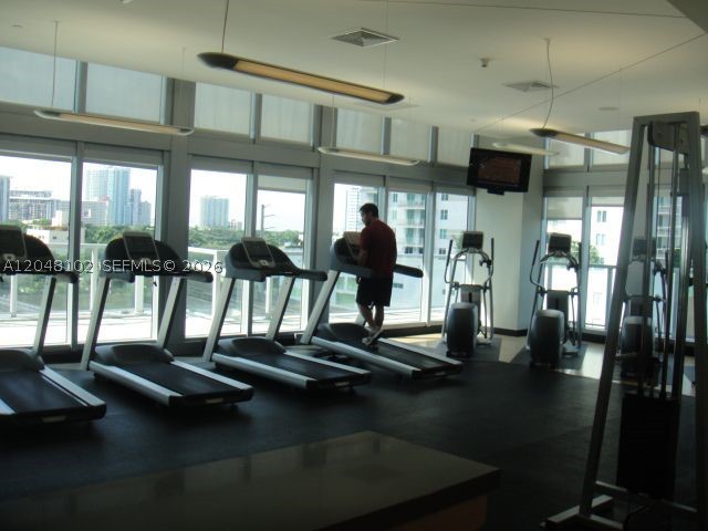 THE AXIS ON BRICKELL II C - Residential Lease