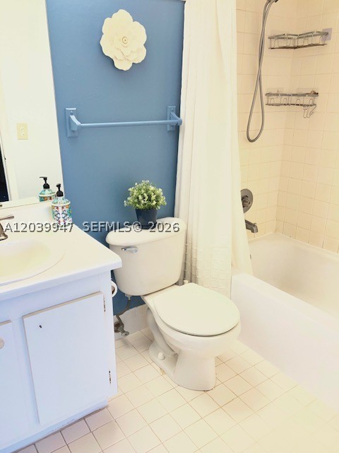 KINGSLEY AT CENTURY VILLA - Residential