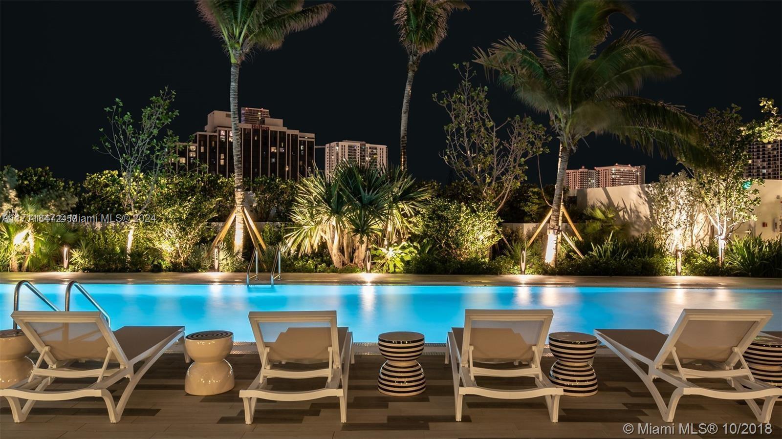 ARIA ON THE BAY CONDO - Residential
