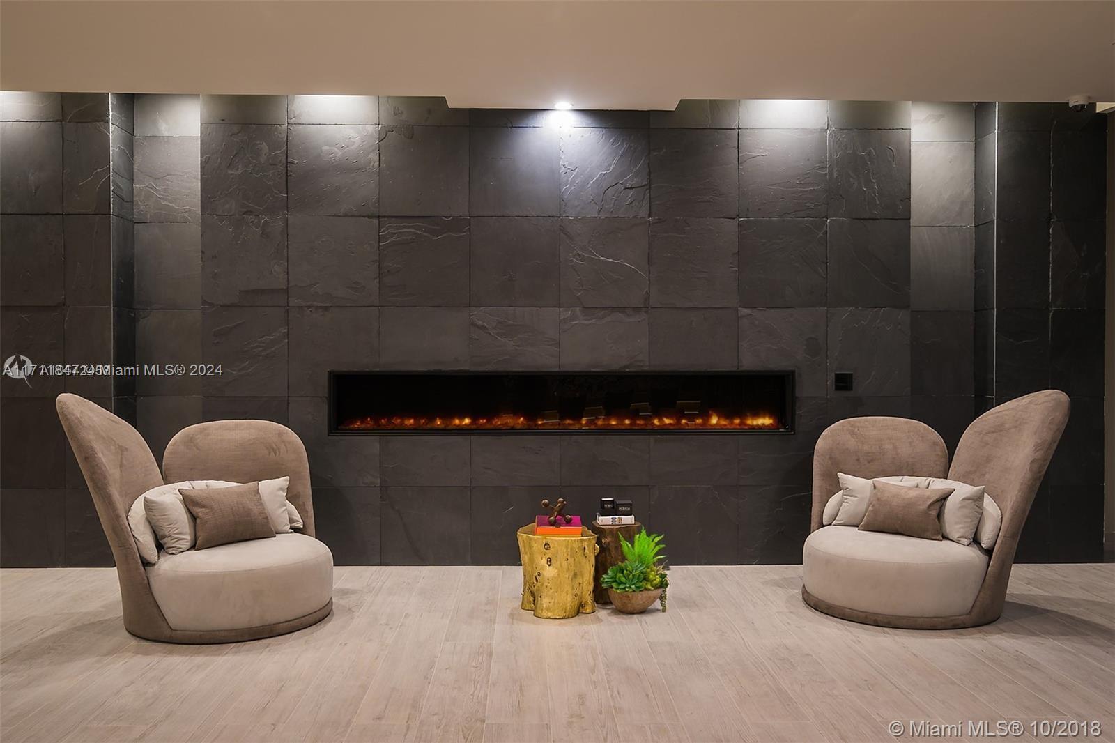 ARIA ON THE BAY CONDO - Residential