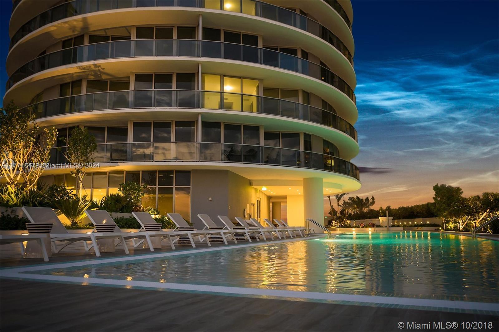 ARIA ON THE BAY CONDO - Residential