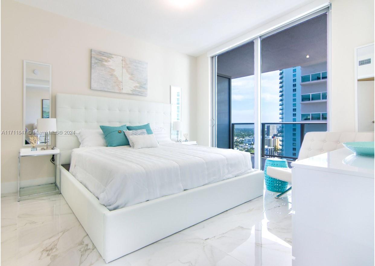 ARIA ON THE BAY CONDO - Residential
