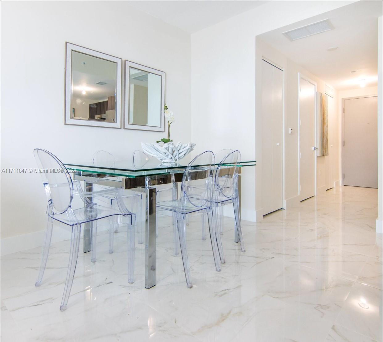 ARIA ON THE BAY CONDO - Residential